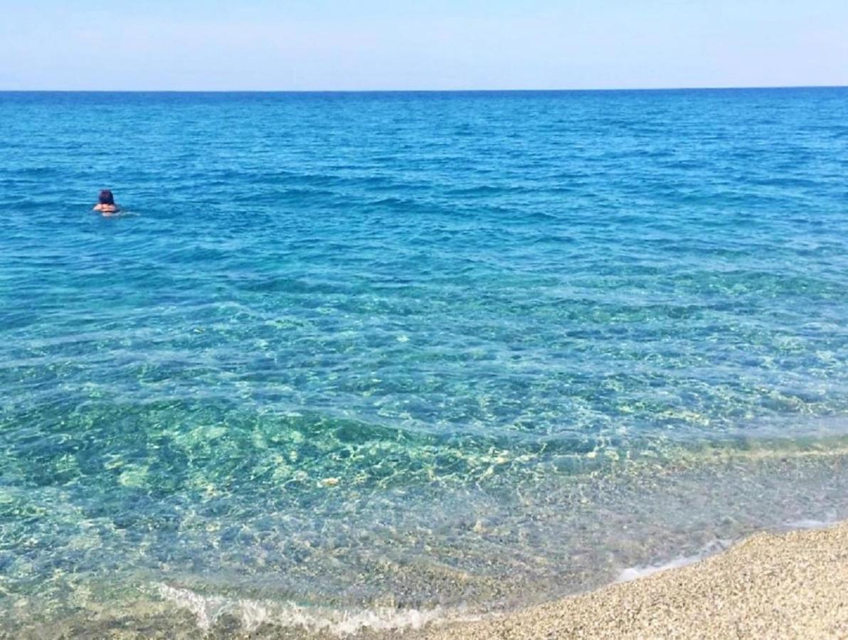 Pizzo Beach Club Apartman Kültér fotó