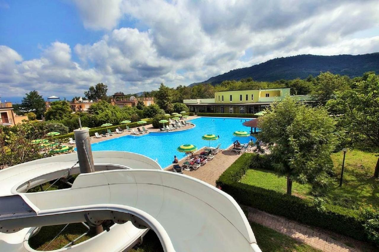 Pizzo Beach Club Apartman Kültér fotó