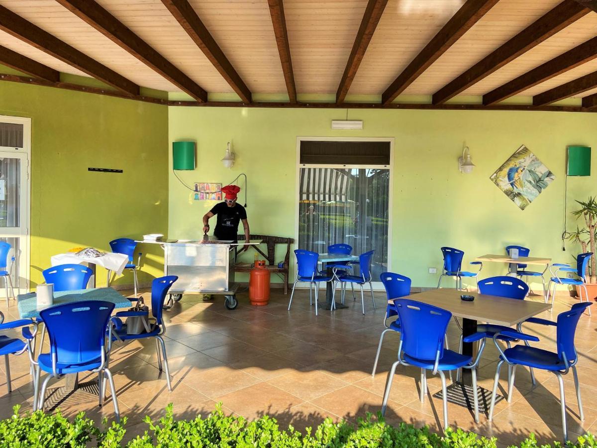 Pizzo Beach Club Apartman Kültér fotó