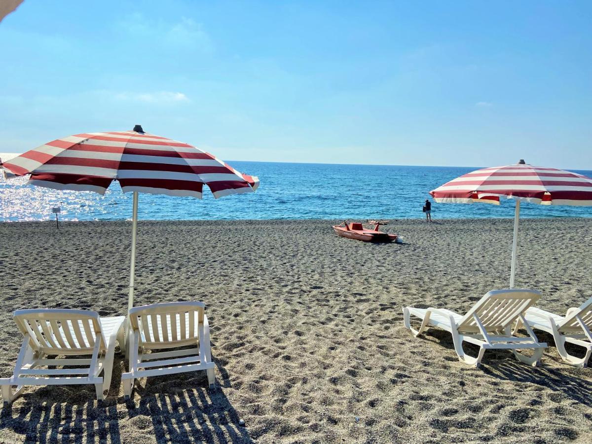 Pizzo Beach Club Apartman Kültér fotó