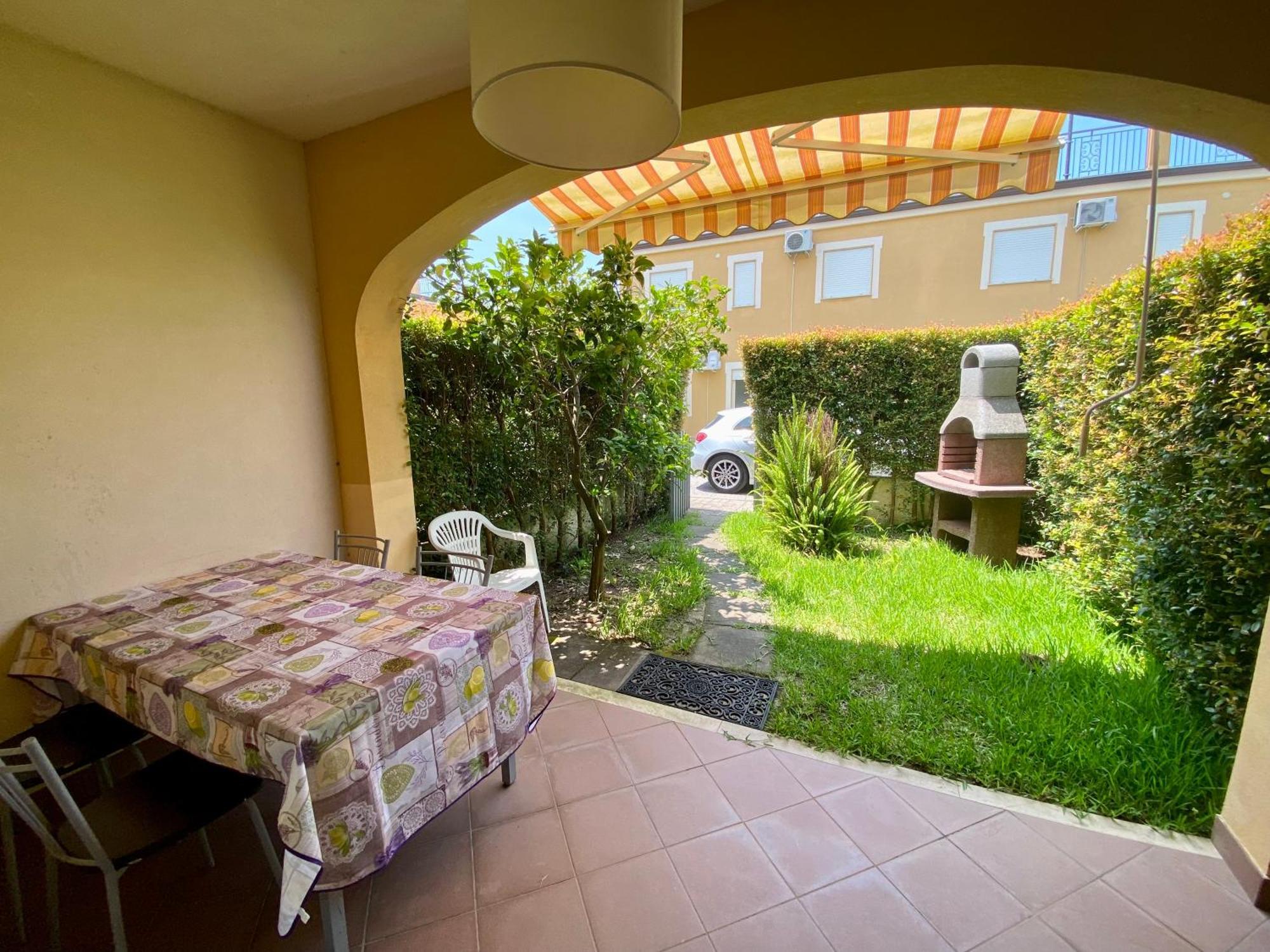 Pizzo Beach Club Apartman Kültér fotó