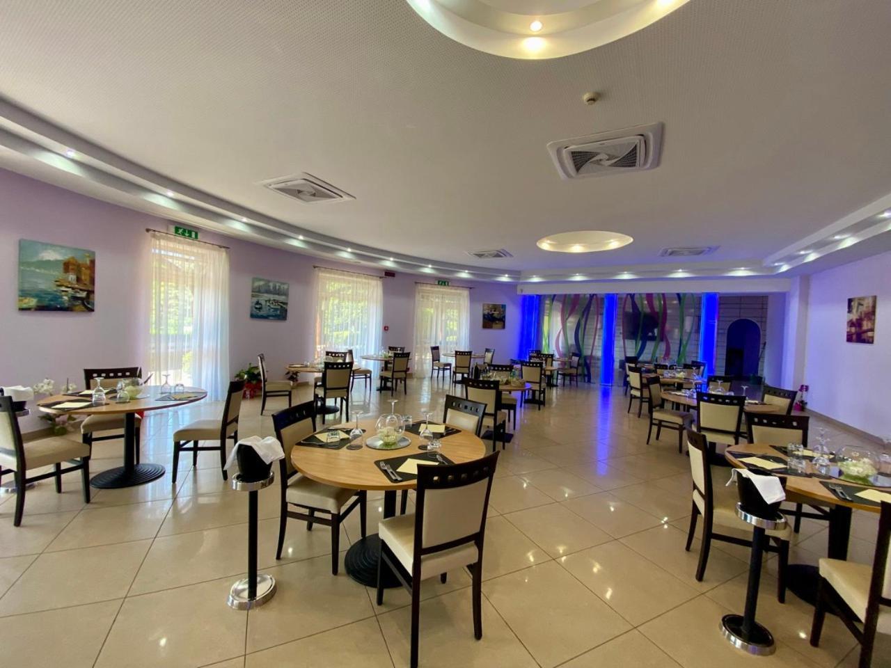 Pizzo Beach Club Apartman Kültér fotó